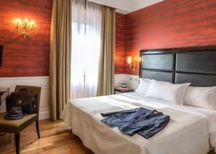 Hotel Del Senato Roma
